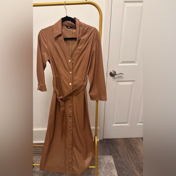 Zara leather dress - Picture 4 of 4